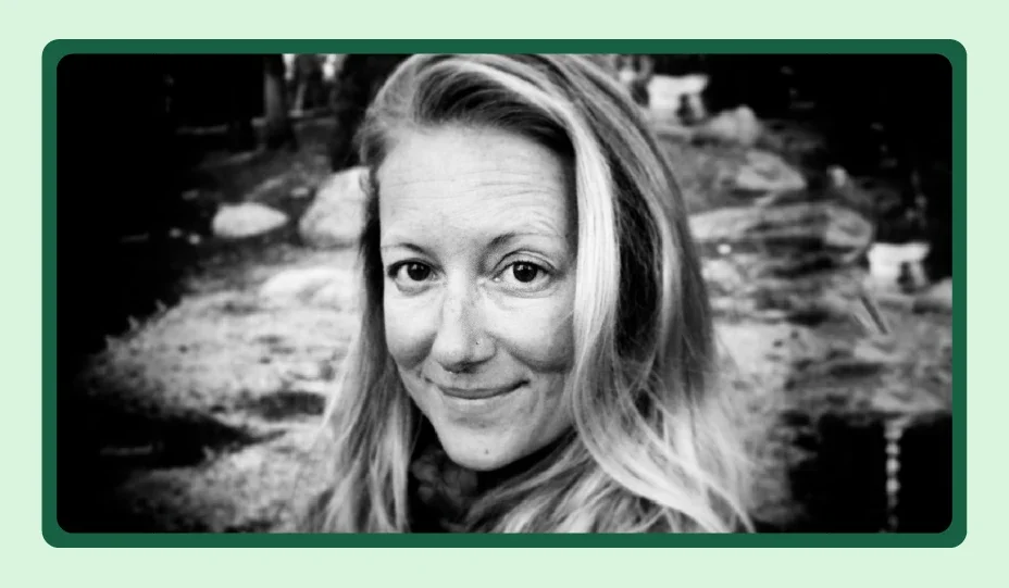 Sharon Eriksen: Headshot