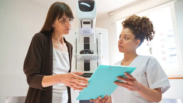breast cancer: hcp explaining mammogram 1468511796