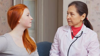 birth control: doctor teen convo 162813790