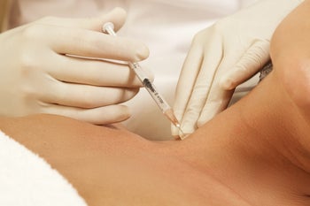 Health: Alternative Treatments: GettyImages 996173068