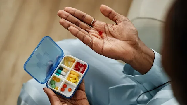 kidneys: closeup pill organizer 2252487039