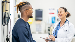 Oral and injectable testosterone are two forms of testosterone replacement therapy. Learn more about how they work and which is better for you with this guide.