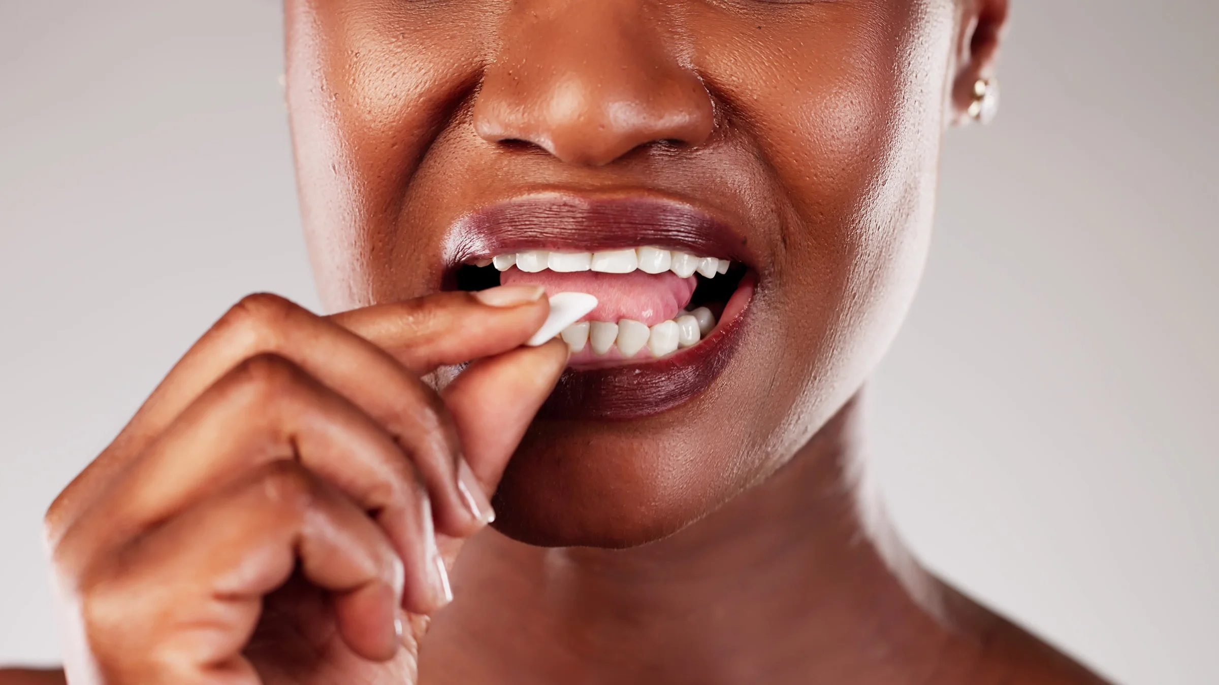 Can Chewing Gum Help With Weight Loss? Surprising Benefits Revealed