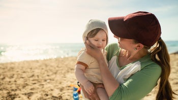 Childrens-Health: mother applying sunscreen on baby 1486872879