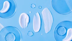 Retinol is a form of vitamin A that has many brightening and antiaging benefits for the skin. It’s also great at treating and preventing acne. Here’s how retinol works, and how to use it.