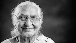 Lucentis or Byooviz? When it comes to wet age-related macular degeneration (wet AMD) injections, you have options. Compare different ranibizumab treatments here.