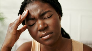 Migraine: experiencing migraine 1369779098
