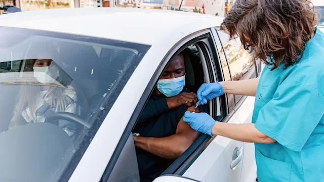 Drive-Thru Flu Shots Near You: Finding a Clinic and What to Expect