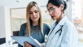 HCP: patient and medical professional consultation 1861987830