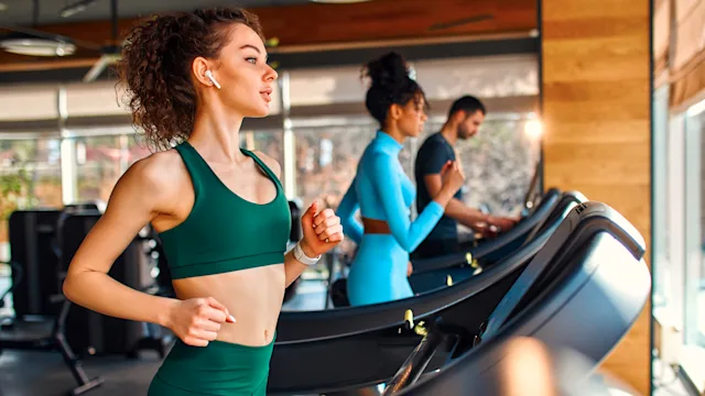 movement exercise: running on treadmill 1417276344