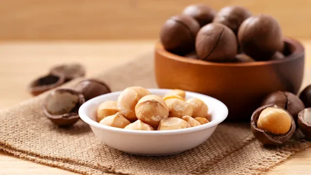 diet-nutrition: bowl of macadamia nuts 2247050167