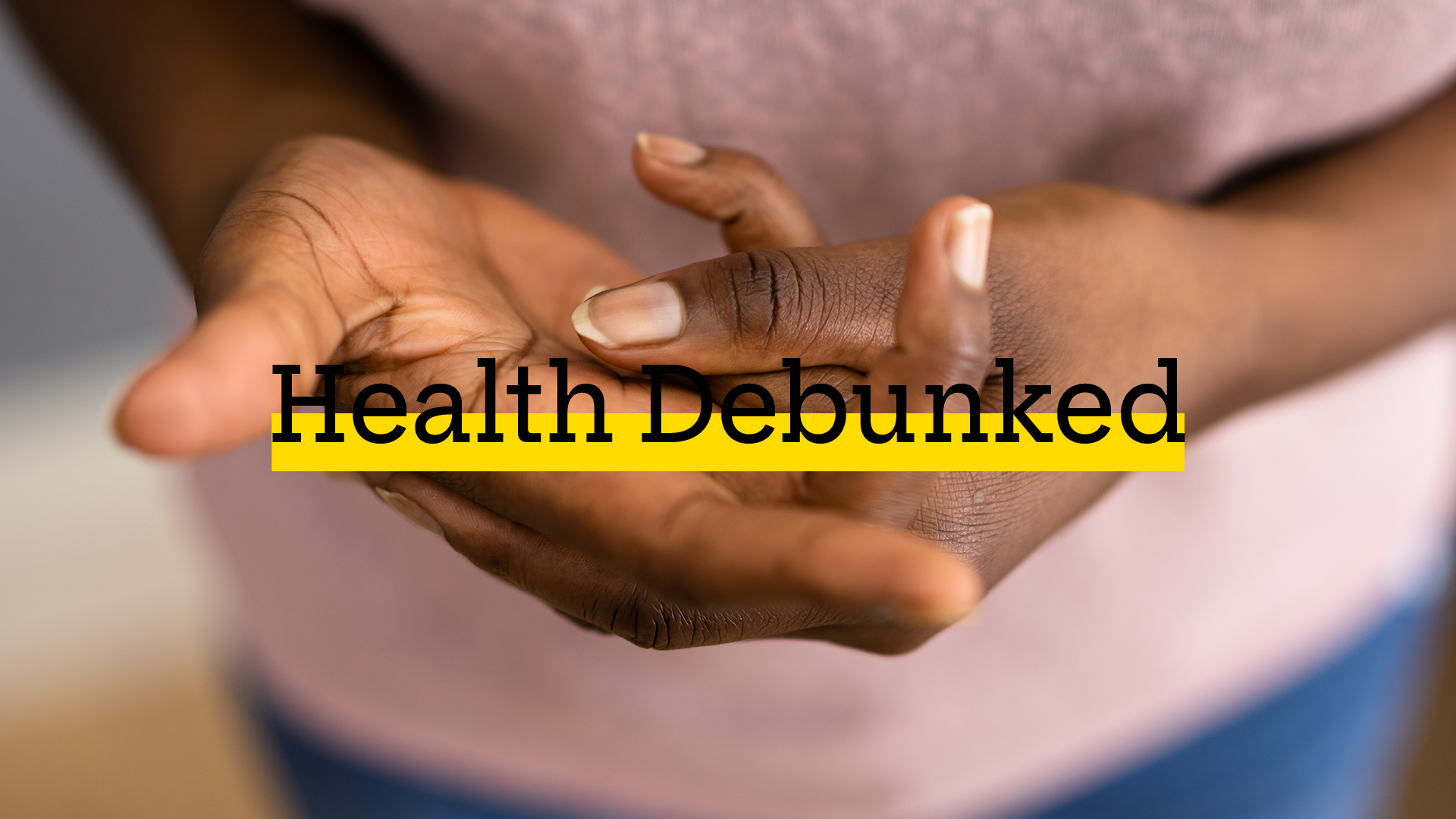Health: arthritis: woman cracking knukles up close-1338374021