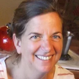 Walecia Konrad
