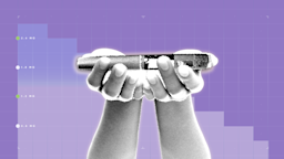 In the center of a light purple background with graph paper texture and representational step graph is a black-and-white cutout of hands holding a Saxenda injector pen.
GoodRx Health
