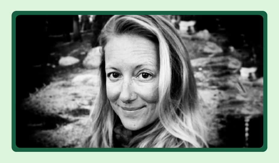 Sharon Eriksen: Headshot