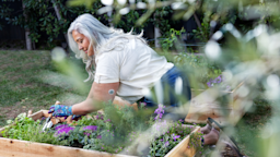 Continuous glucose monitors (CGM) may help reverse prediabetes. Learn about over-the-counter CGM use for prediabetes.