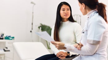 diet-nutrition: woman at a doctors appointment 1489122579