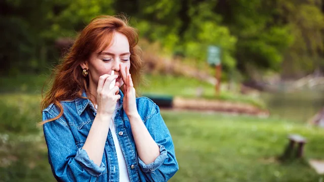 Astepro Nasal Spray: What to Know About This Non-Steroid Allergy Medicine
