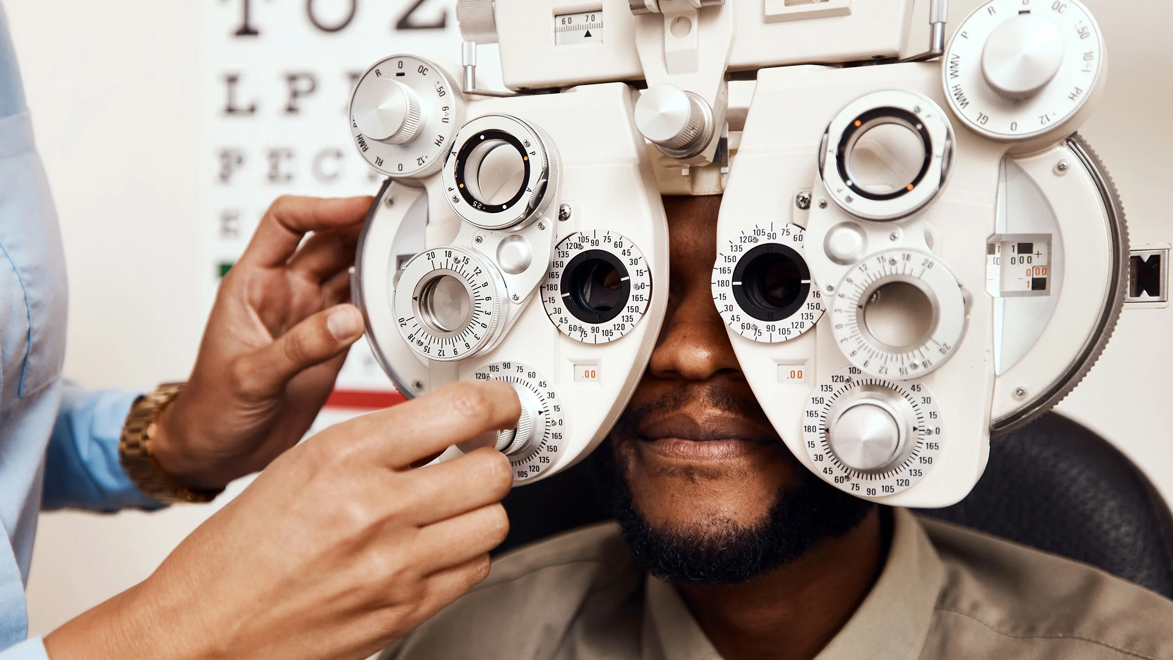 Man receiving eye exam