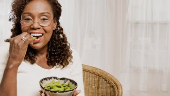 dermatology: eating edamame 82557924