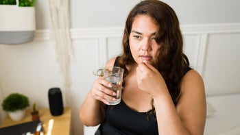 Buspirone: nervous taking pill in bed 1398230388