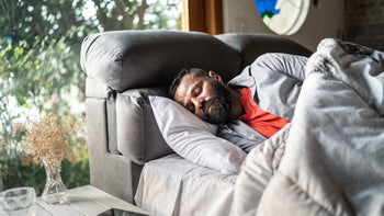 Sleep: man asleep on side 1331766114