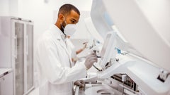 What is Ozempic made of? Discover the active ingredient in Ozempic (semaglutide), how it’s made, its role in managing Type 2 diabetes and its unique formulation.