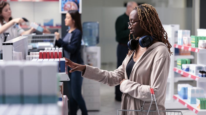 Health: Midol: woman over the counter medication 1436152277