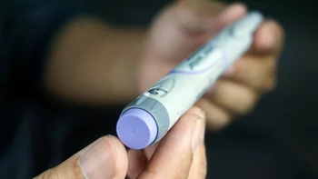 Health: Lantus: closeup insulin pen 1442884996