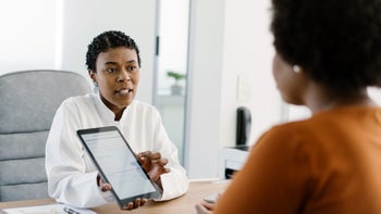 Health: Mounjaro: woman has consulttion with medical professional 1474842291