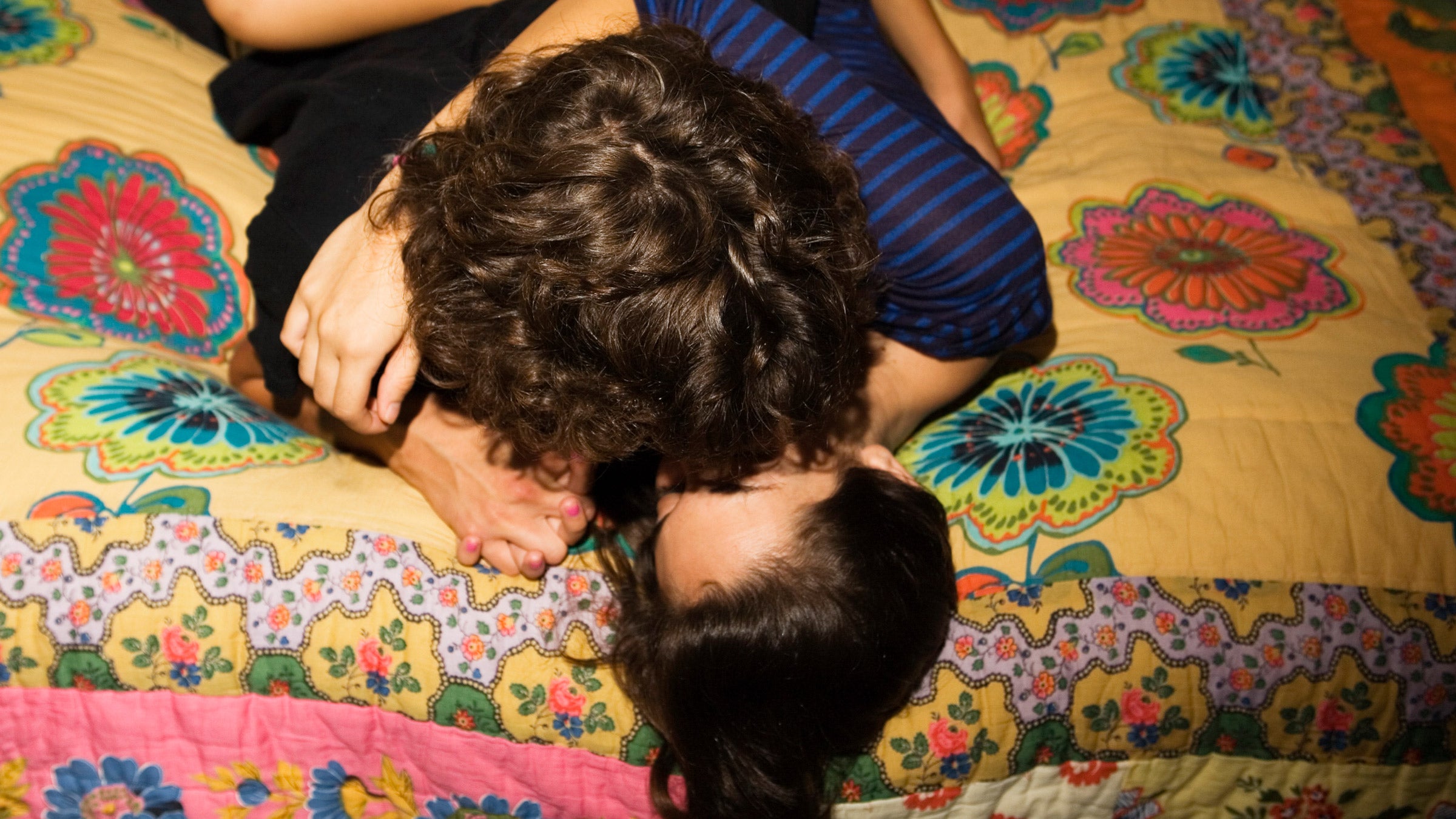 STIs: Testing: kissing in bed 85643888
