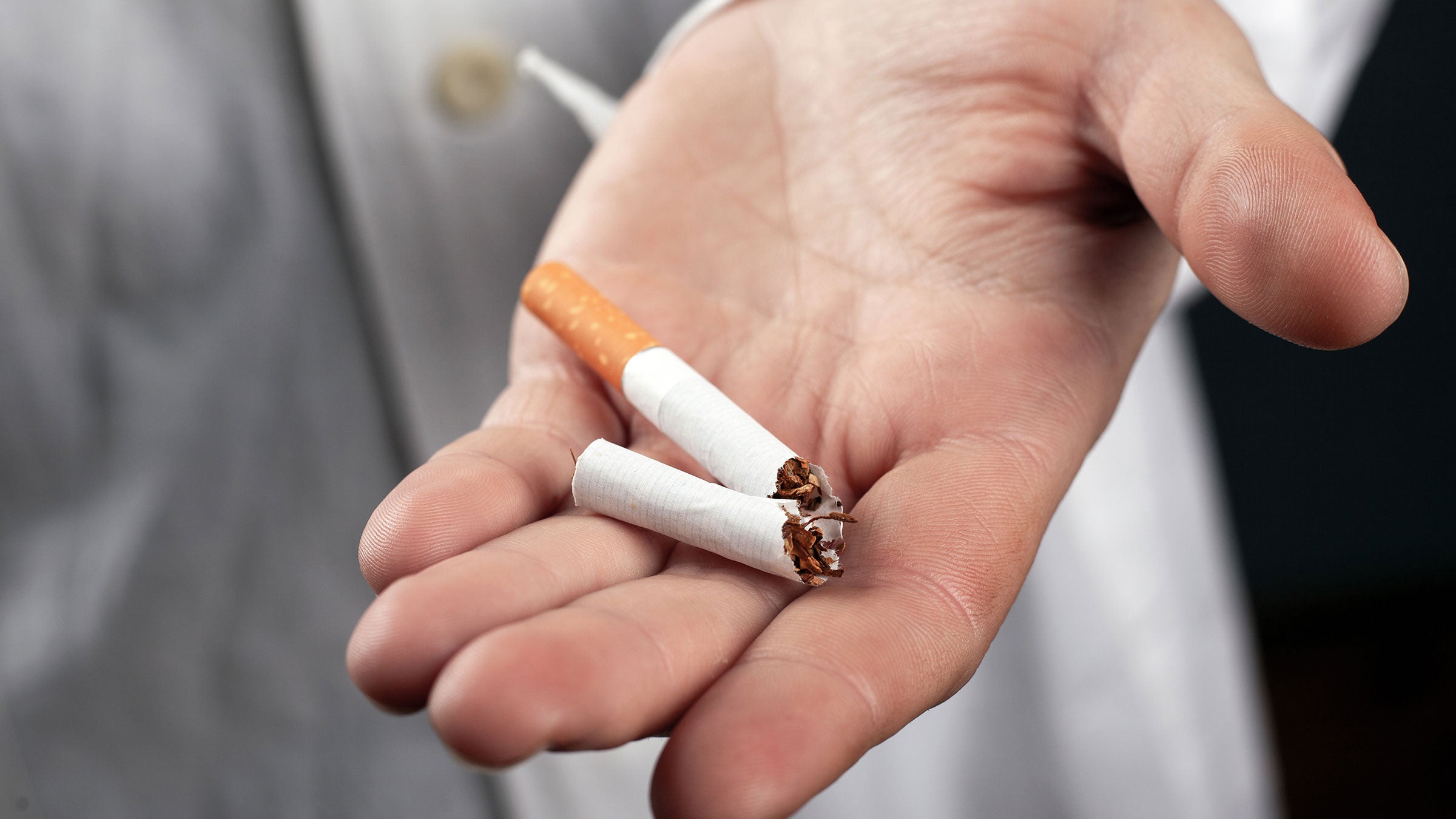 Stop smoking Royalty Free Vector Image - VectorStock