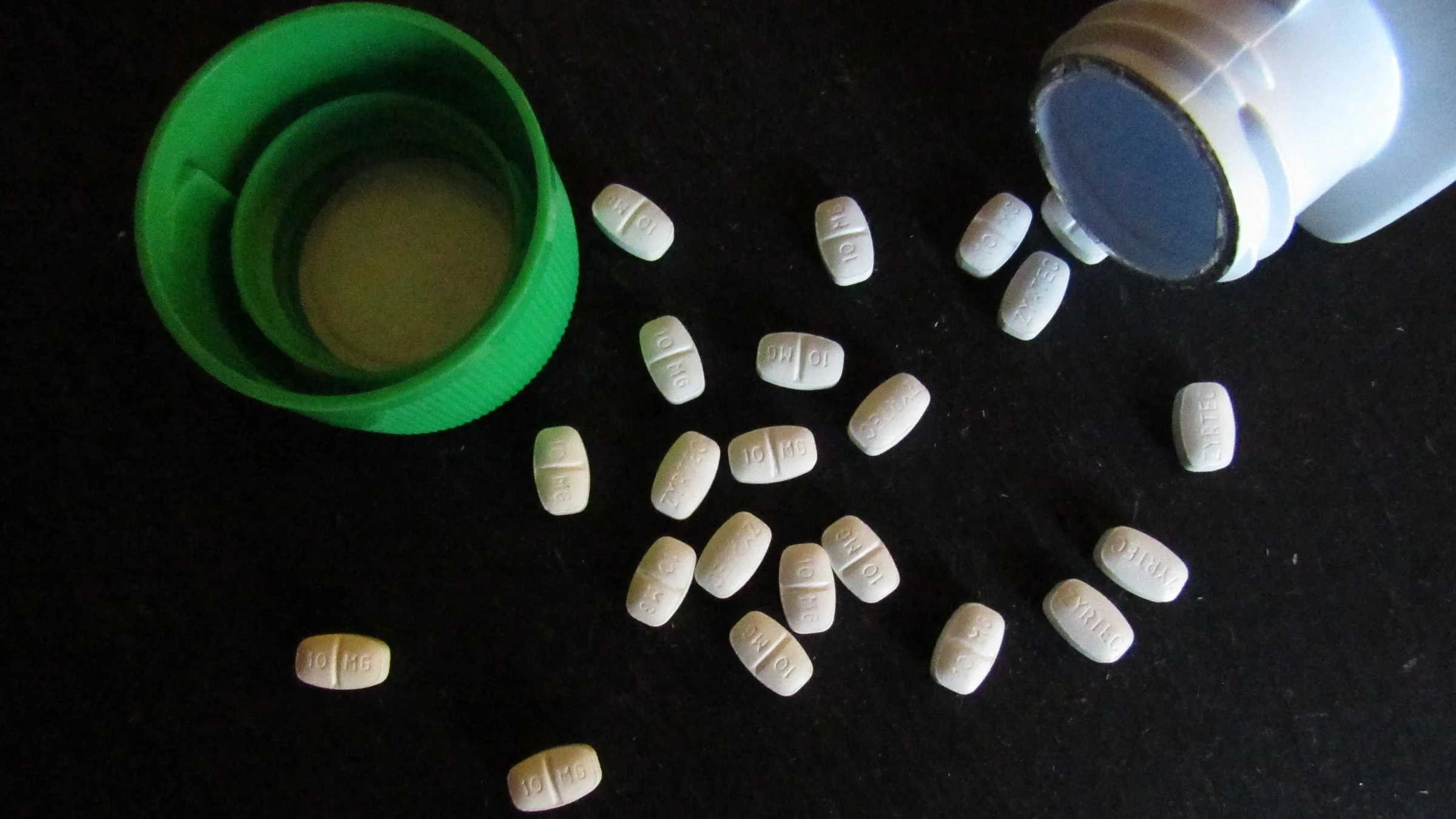 A close-up shot of Zyrtec, the over-the-counter allergy medication.