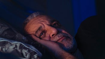 Tivicay: Side effects: man bed insomnia 971280942