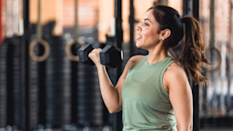 Can Lifting Weights Cause Weight Gain Instead of Loss? Debunked!