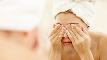 Dry eye: washing face eye area 175438355