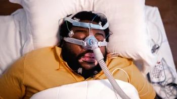 Sleep apnea: man sleep apnea device 1361394519