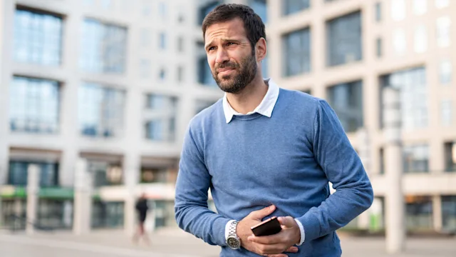 cirrhosis: alcoholic hepatitis: man with abdominal pain 1256779283