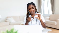 Cyramza and Avastin are monoclonal antibodies that fight non-small cell lung cancer (NSCLC). Review their similarities, differences, costs, and side effects.
