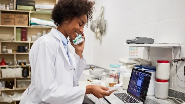 Pharmacists: GettyImages 1128239151