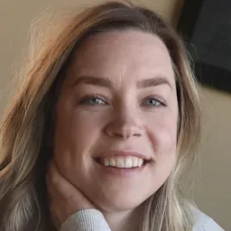 Lauren Armstrong, RDN