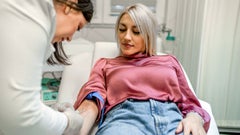 Many medications may be used in early breast cancer treatment. Medications that may be prescribed include chemotherapy, immunotherapy, and anti-HER2 drugs.