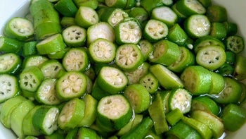 Diet and nutrition: closeup slices of okra in water 1364773691