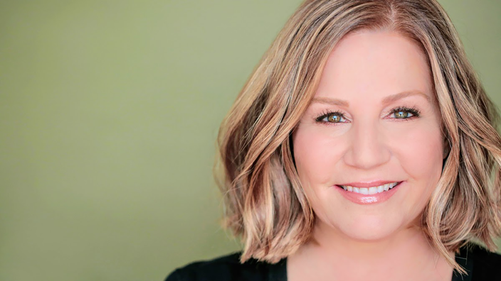 Headshot of Lisa Sunstedt, indoors