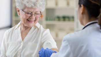 Pharmacies: Vaccines: GettyImages 807443180