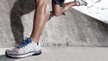 Health: Musculoskeletal conditions: intense runner mid stride 489191991
