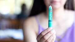 A long-acting insulin gives a steady release of insulin over time in order to control your blood sugar. Compare Tresiba, Levemir, and other long-acting insulins here.