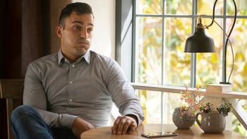 Relationships: man stressed at restaurant 1366929067