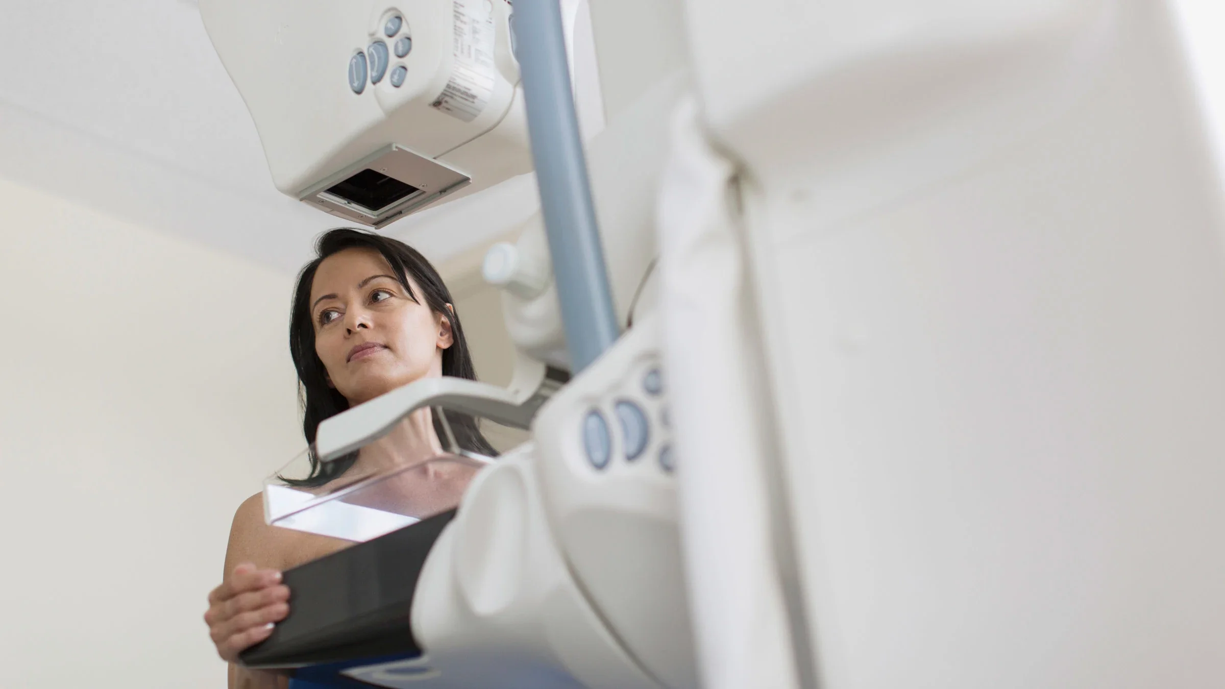A person getting a mammogram.
Hero Images/iStock via Getty Images Plus  