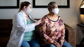 Health: COVID vs Flu: GettyImages 1280344462